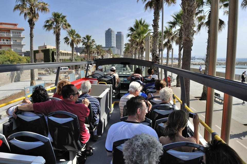 Barcelona: 24 or 48-Hour Hop-On Hop-Off Bus Tour - Getting on fast: tickets, vouchers, and where to start