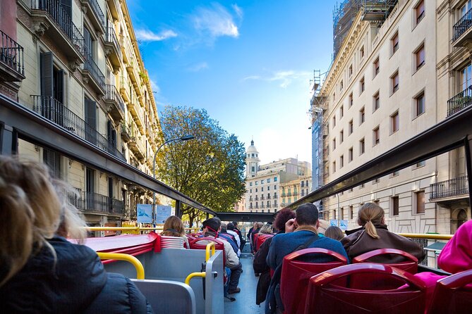Barcelona City Tour Hop-On Hop-Off with Optional Boat - West Route: Born and Montjuïc vibes, plus museums and the big-city links