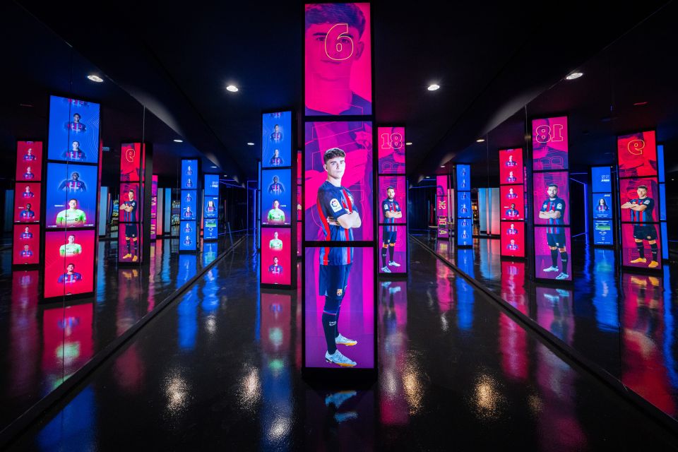 Barcelona: FC Barcelona Museum "Barça Immersive Tour" Ticket - Camp Nou Live: the 360º highlight (when you want the stadium feeling)