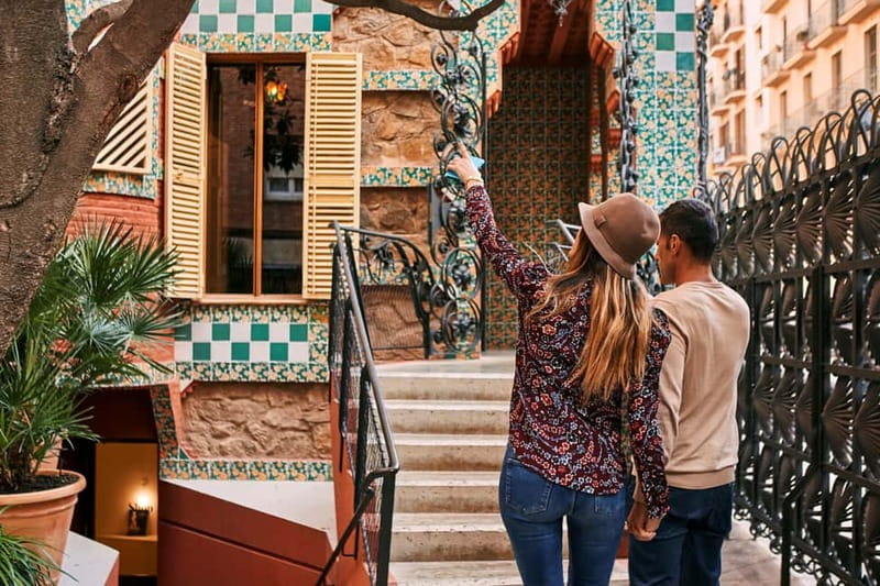 Barcelona: Gaudi's Casa Vicens Skip-the-Line Entrance Ticket - Casa Vicens is Gaudí before the crowds (and before the showy scale)