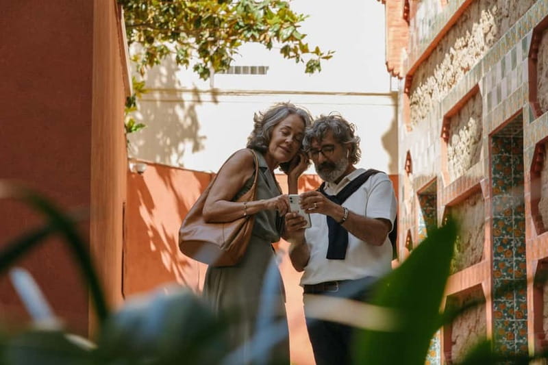 Barcelona: Gaudi's Casa Vicens Skip-the-Line Entrance Ticket - The audio guide on your phone: how to make it painless