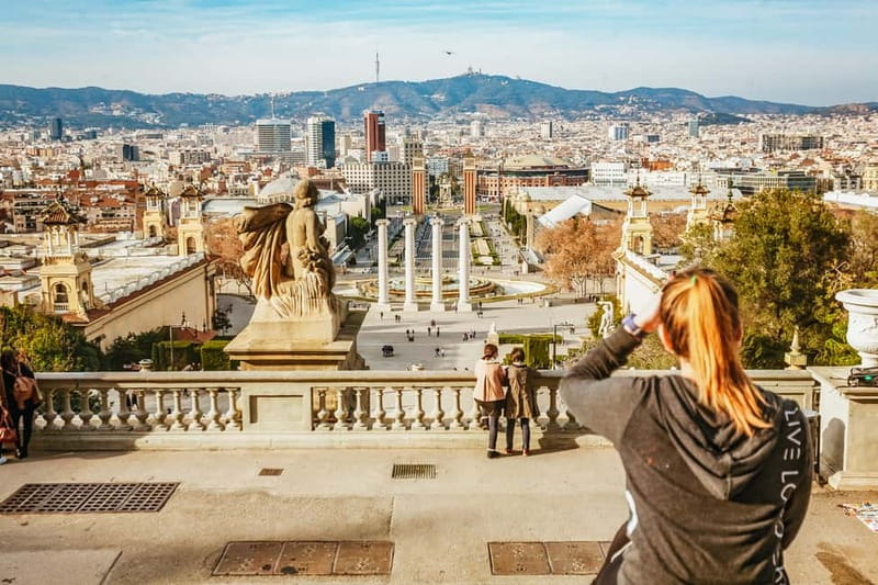 Barcelona: Hola Barcelona Public Transport Travel Card - Tap In and Go: Using Barcelona Transit With Confidence