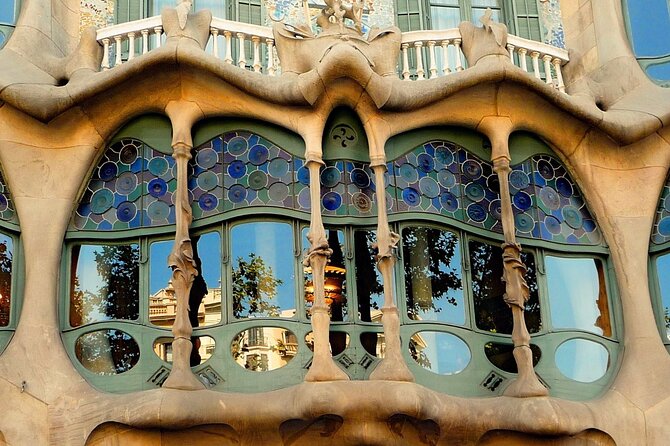 Barcelona in 1 Day: Sagrada Familia, Park Guell,Old Town & Pickup - Price and what you’re really paying for