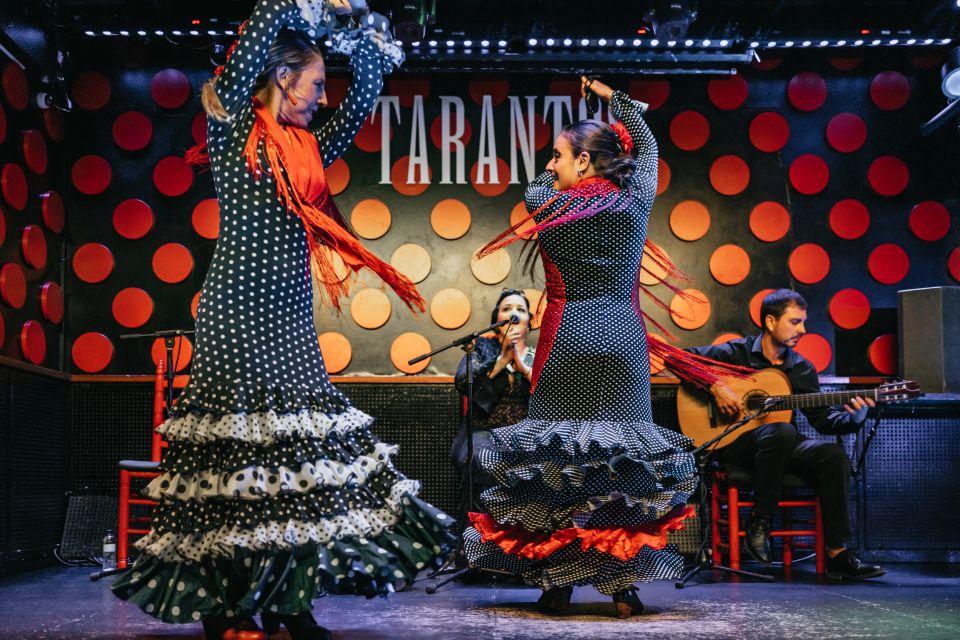 Barcelona: Los Tarantos Flamenco Show - Meeting at Los Tarantos: what the pre-show moment feels like