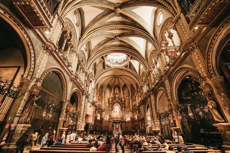 Barcelona: Montserrat, Cogwheel, Black Madonna & Winery Tour - Key Things You’ll Remember From Montserrat + Oller del Mas