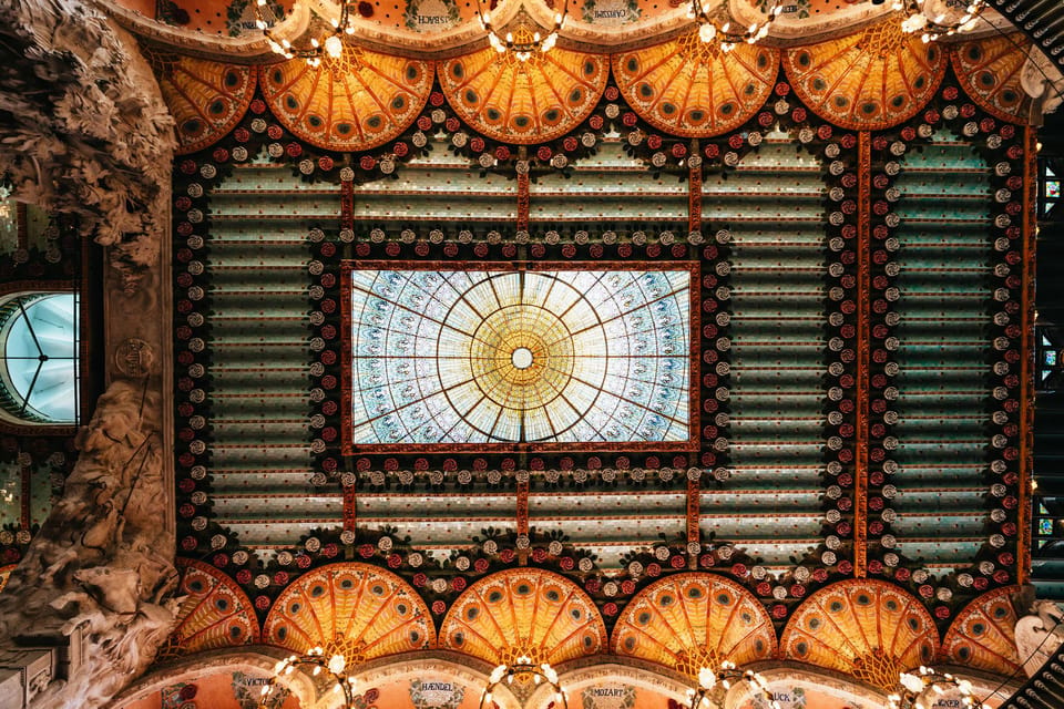 Barcelona: Palau de la Música Guided Tour - Tips for hearing your guide and getting the photos you want