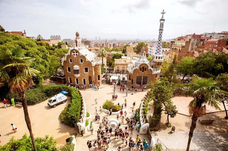 Barcelona: Park Guell Guided Tour with Skip The Line Entry - Key points worth knowing before you go