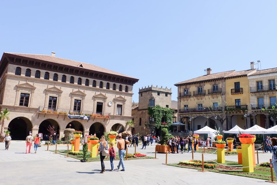 Barcelona: Poble Espanyol Entry Ticket - Entering the Spanish streets: what to do first