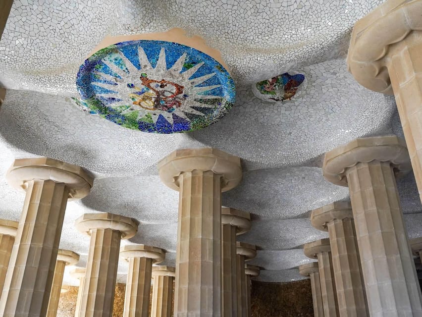 Barcelona: Sagrada Familia and Park Güell Tour - A quick look at guides and pacing (based on real feedback)