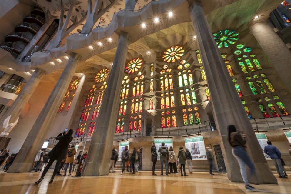 Barcelona: Sagrada Familia Entry Ticket with Audio Guide - What Your $39 Ticket Really Buys: Entry Plus a Phone Audio Guide
