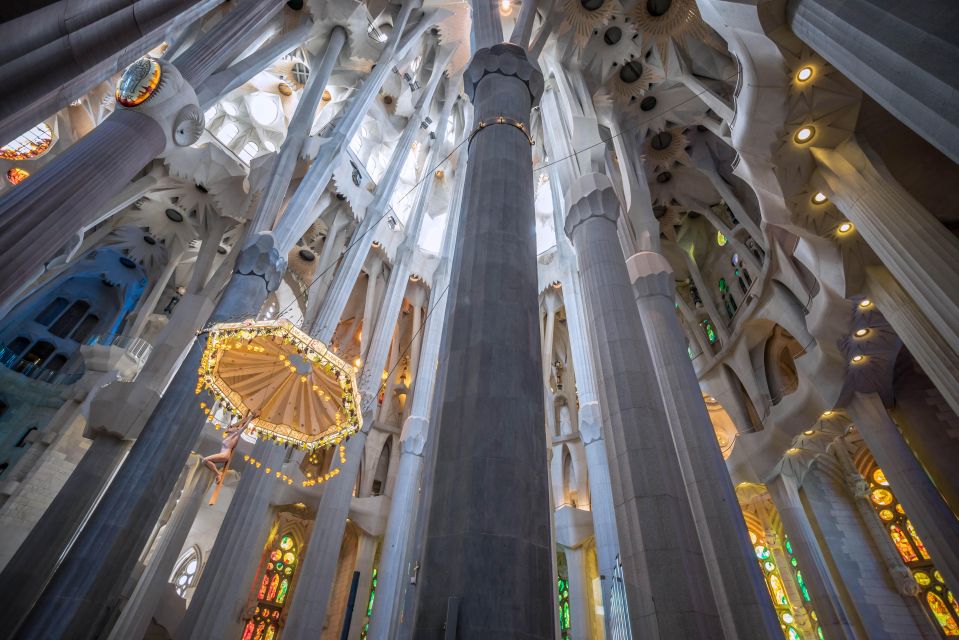 Barcelona: Sagrada Familia Fast Track Guided Tour - What’s not included: towers (and how to plan next)