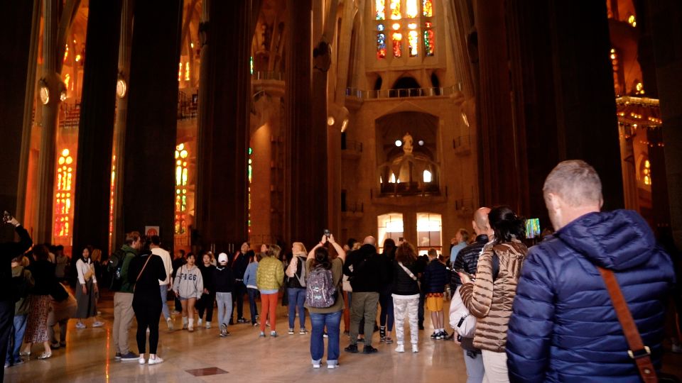 Barcelona: Sagrada Familia Skip-the-Line Guided Tour - Security and dress code: the two rules that can ruin your mood