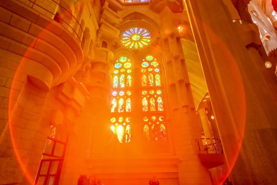Barcelona: Sagrada Familia Tour with Optional Tower Access - Why This Skip-the-Line Sagrada Familia Tour Works in Real Life