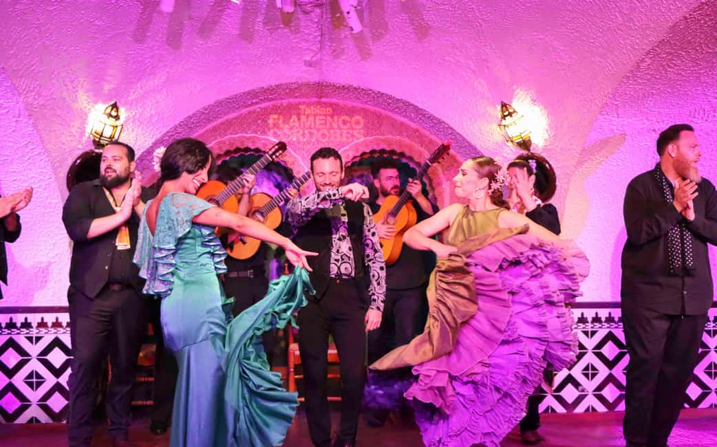 Barcelona: Tablao Flamenco Cordobes with Food/Drink Options - La Rambla’s Historic Tablao: Flamenco Without Microphones