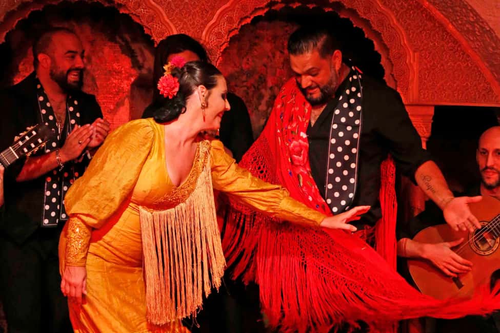 Barcelona: Tablao Flamenco Cordobes with Food/Drink Options - Location on La Rambla: Easy to Find, Easy to Pair With Barcelona Night Plans