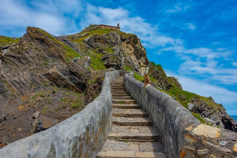 Bilbao: Gaztelugatxe, Bermeo, Mundaka, Gernika, & Wine Tour - Key things I’d circle before you go