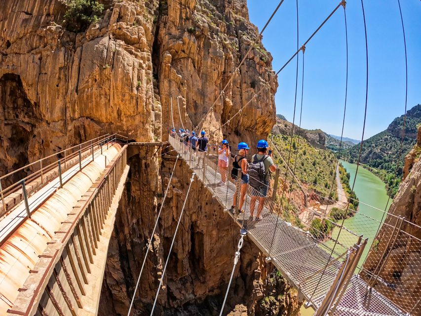 Caminito del Rey: Guided Tour and Entry Ticket - Getting back to El Chorro and onward: the one-way system