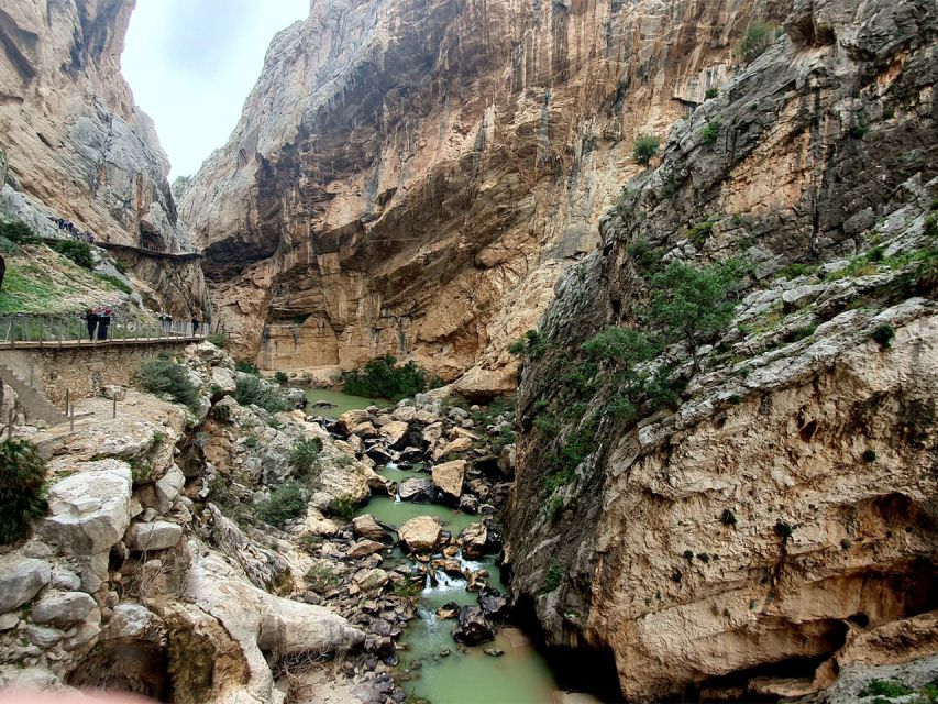 Caminito del Rey: Tour with Official Guide and Drink - Caminito del Rey in 3 Hours: Exposed, Controlled, and Worth It