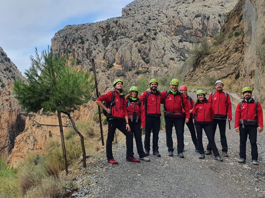 Caminito del Rey: Tour with Official Guide and Drink - What You’ll See: Gorges, Tunnels, and the Alfonso XIII Connection