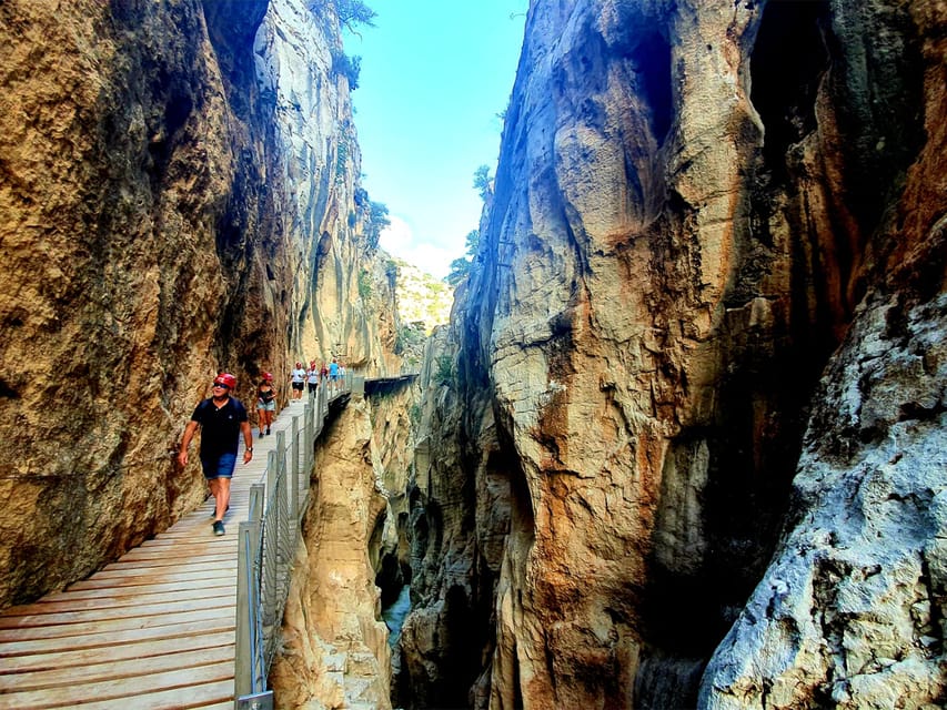 Caminito del Rey: Tour with Official Guide and Drink - Who Should (and Shouldn’t) Do This One-Way Walk