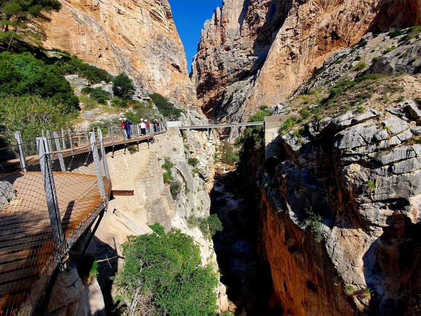 Caminito del Rey: Tour with Official Guide and Drink - Should You Book This Tour?