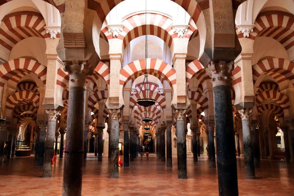 Cordoba Mosque-Cathedral: Skip-the-Line Guided Tour - The Double Arches Moment: Why Height Felt Revolutionary