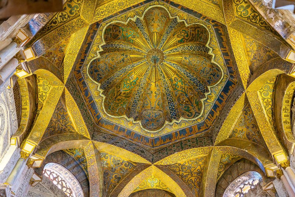 Córdoba: Skip-the-Ticket-Line Mosque-Cathedral Guided Tour - Language and delivery: monolingual guides and clear audio