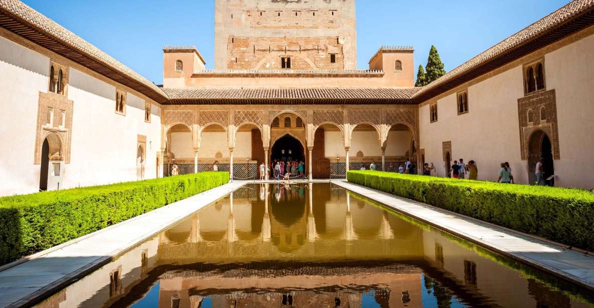 Fast-Track Alhambra & Nasrid Palaces Guided Tour - Palace of Charles V: A Different Chapter Inside the Same Complex