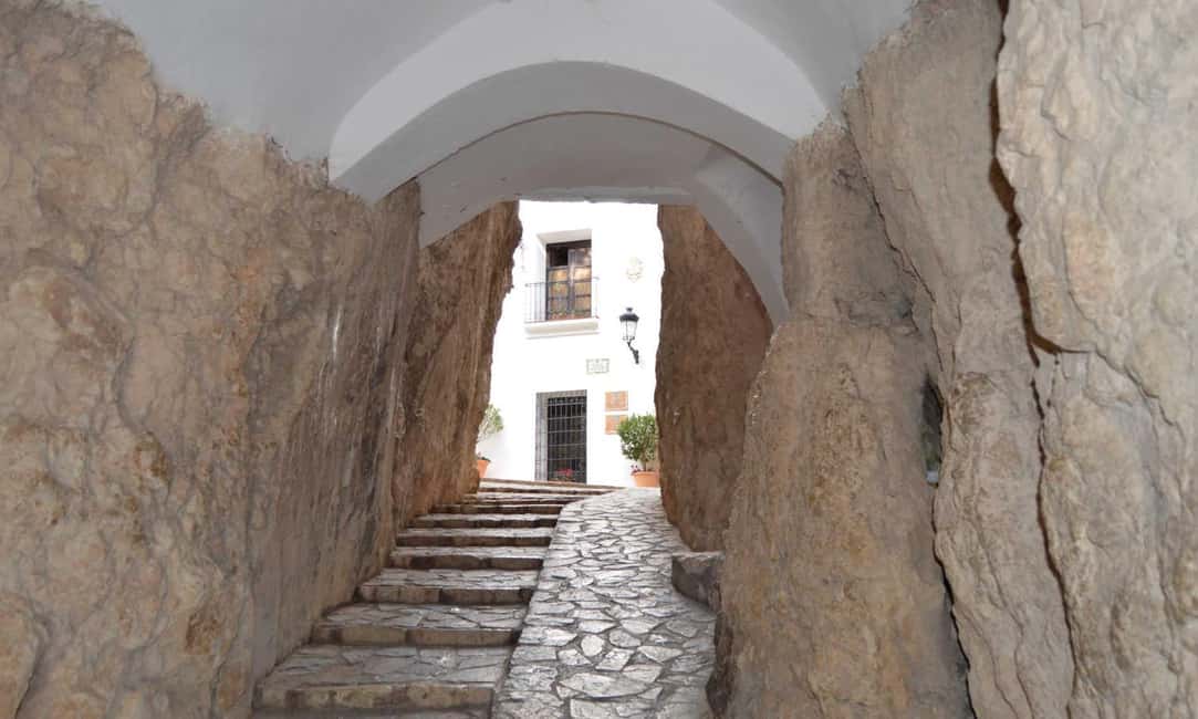 From Alicante: Guadalest, Altea & ticket in Algar Waterfalls - Should You Book This Day Trip?