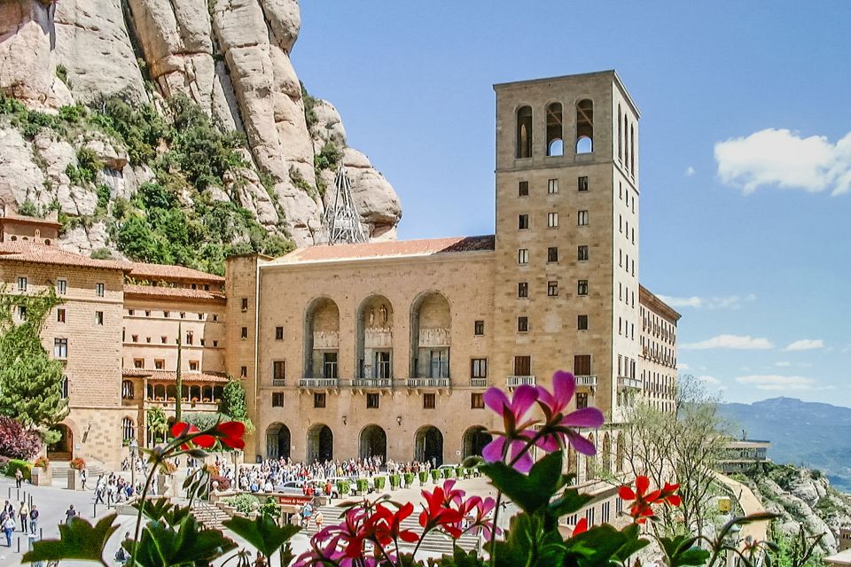 From Barcelona: Montserrat Day Trip with Optional Tickets - Escolania Choir vs Museum Admission: Your Monday-Friday Choice