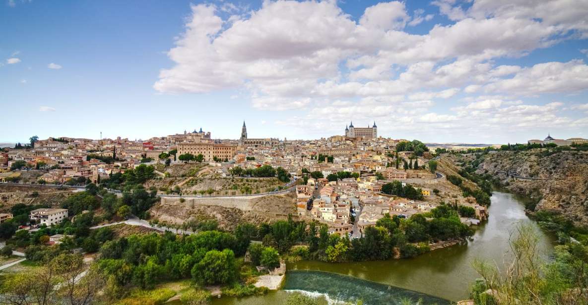 From Madrid: Toledo Guided Day Trip - The guided walking tour: how to orient in Toledo’s old streets