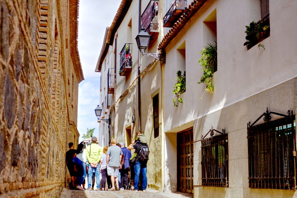 From Madrid: Toledo Guided Day Trip - Free time in Toledo: wander without a script
