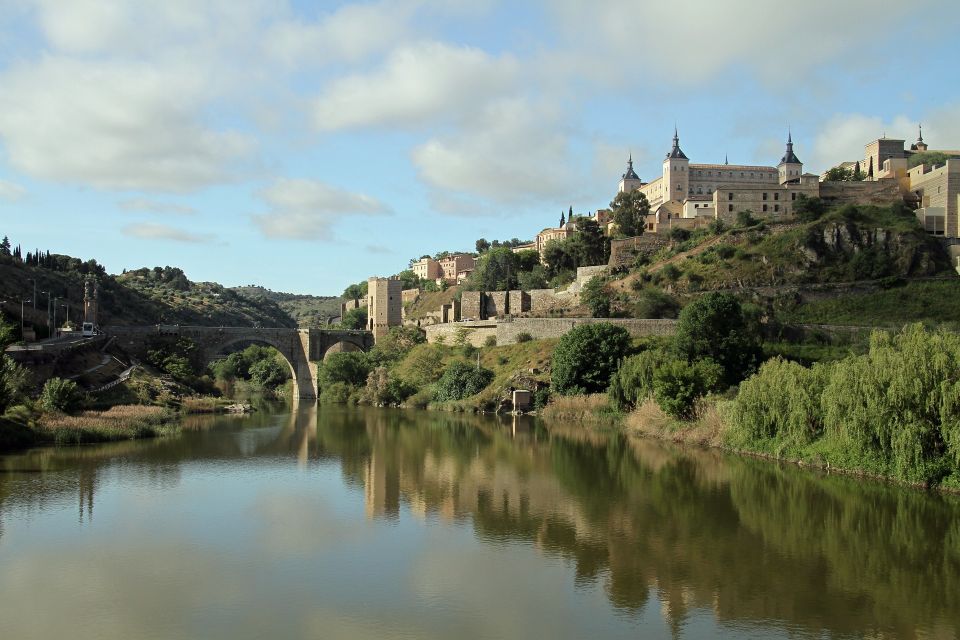 From Madrid: Toledo Guided Day Trip - The metalwork workshop stop and the shopping question