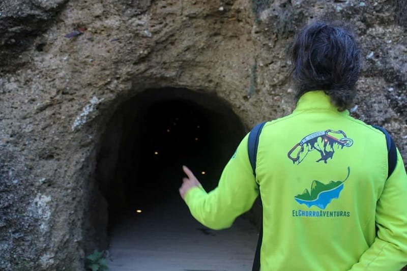 From Malaga: Caminito del Rey all included - Getting to El Chorro: meeting point, bus ride, and the day’s pacing