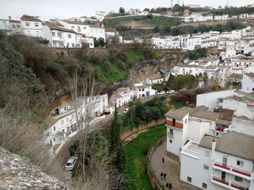From Seville: Ronda+Setenil de las Bodegas Day Trip - The train element in Setenil: what to expect from the idea