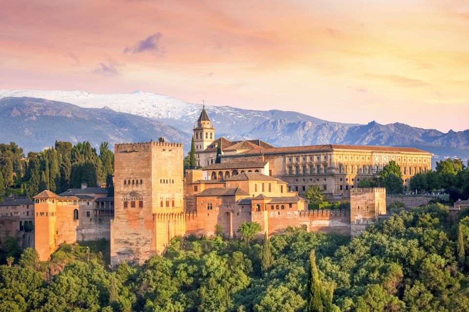 Granada: Alhambra Entry Ticket with Audio Guide - Key points before you go