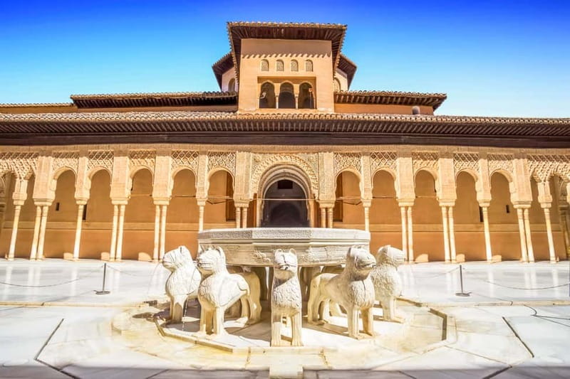 Granada: Alhambra & Gardens Tour w/Nasrid Palaces Option - Two different experiences: Nasrid Palaces and Gardens vs Alhambra surroundings