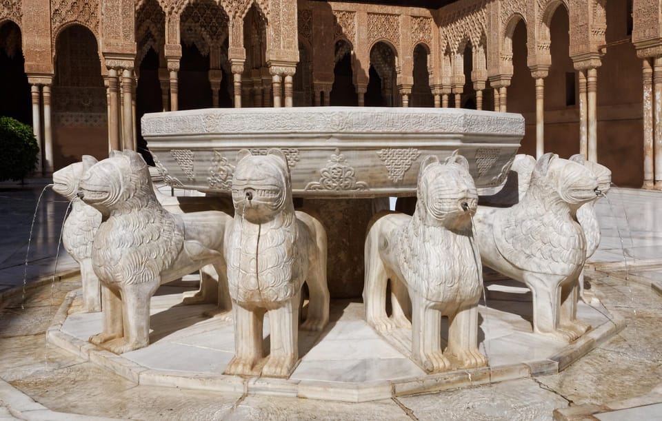 Granada: Tour of Alhambra, Generalife, and Nasrid Palaces - Before you go: the small checks that prevent big headaches