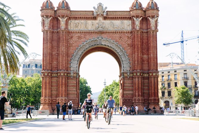 Highlights & Hidden Spots of Barcelona Bike Tour w/ Local Guide - Palau de la Música Catalana: Modernist Beauty Up Close