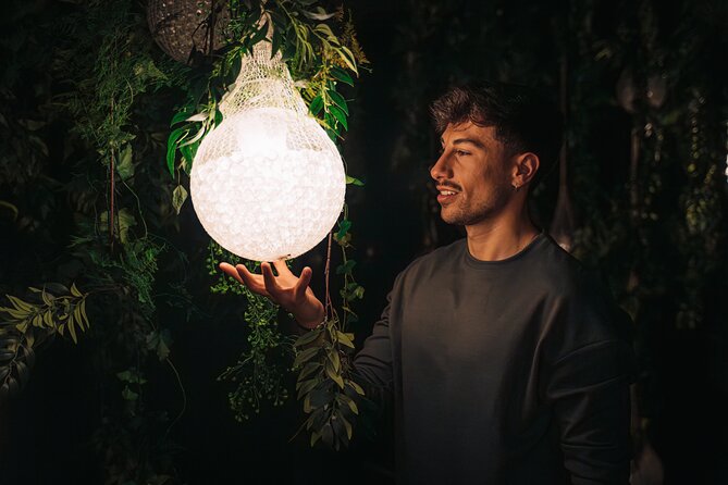 IKONO: a Unique Sensory and Photographic Experience - Staff, cleanliness, and comfort: what you should expect