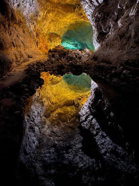 Lanzarote: Timanfaya Park, Jameos Agua, & Cueva Verdes Tour - Should you book this Lanzarote tour?