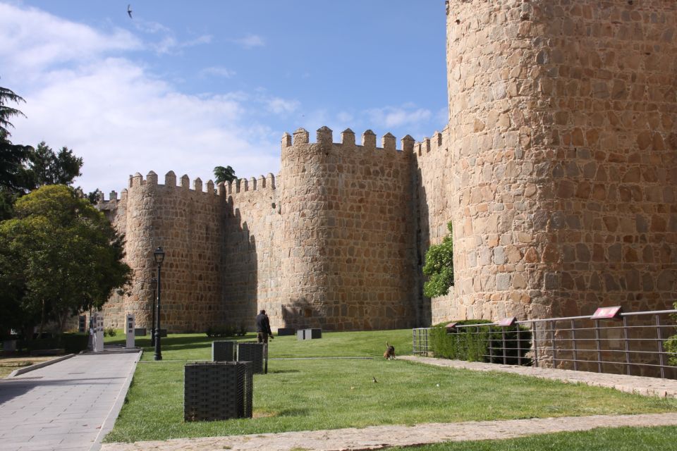 Madrid: Avila and Segovia Day Trip with Tickets to Monuments - Ávila Cathedral and Saint Teresa’s Church-Convent Stop
