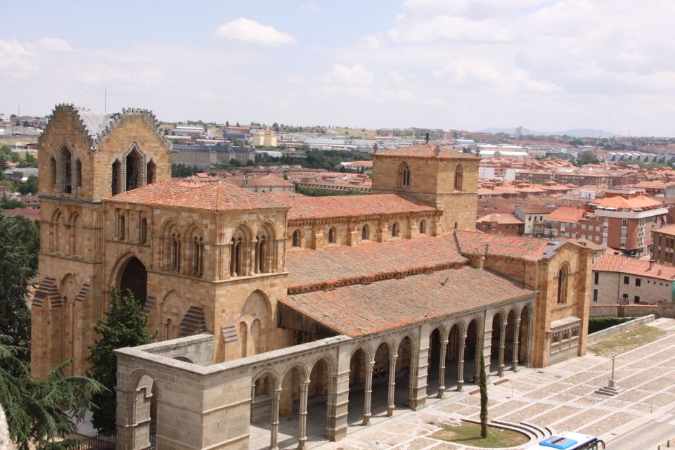 Madrid: Avila and Segovia Day Trip with Tickets to Monuments - Segovia’s Roman Aqueduct: The Engineering View That Stops You Short