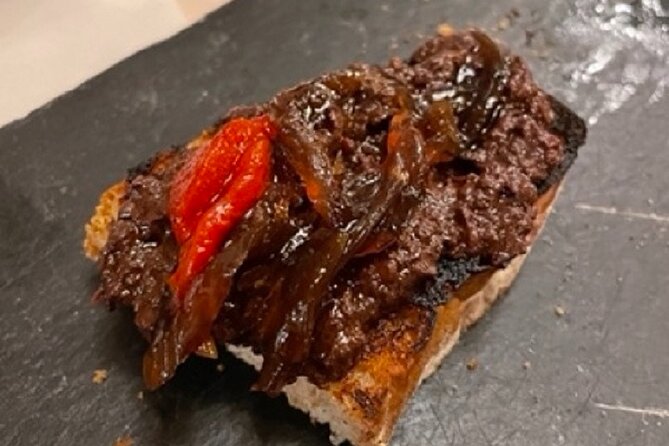 Madrid by Night Small Group Tour: Stories, Sights and Tapas Bites - Key highlights to know before you go