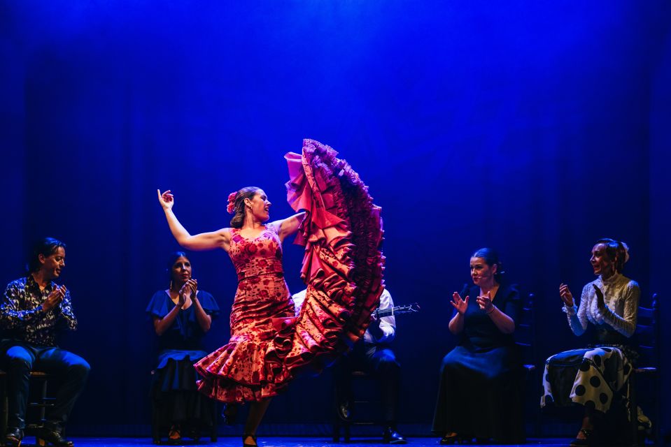 Madrid: "Emociones" Live Flamenco Performance - Seats and drink service: how to choose the best view