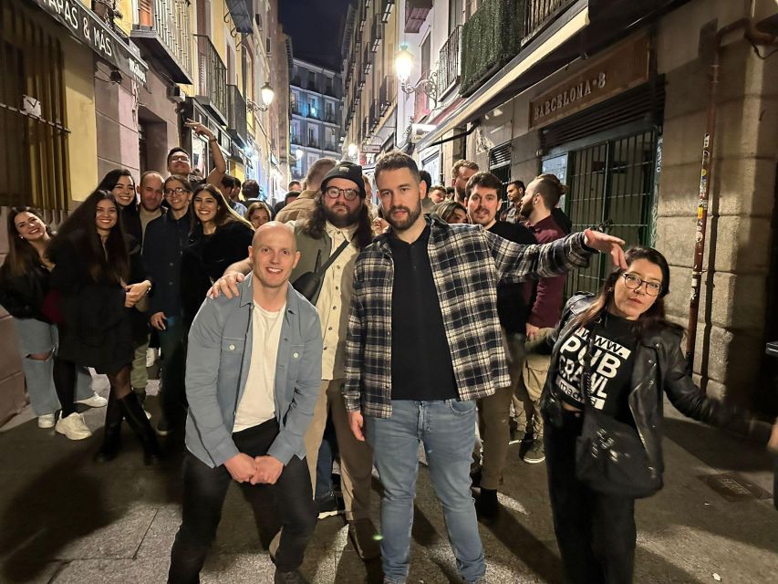 Madrid: Guided Pub Crawl Madrid Experience and Club Entry - Dress code rules: what can get you turned away in Madrid