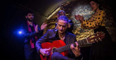 Madrid: La Cueva de Lola Flamenco Show Tickets with Drink - The 17th-Century Cave Setting: Flamenco Up Close