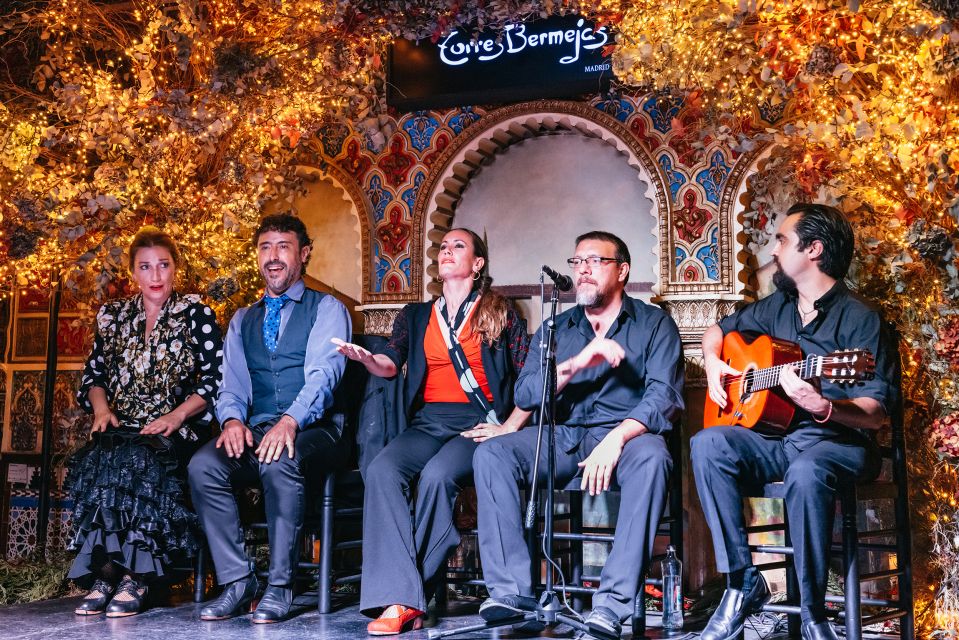 Madrid: Live Flamenco Show with Food and Drinks Options - Price and value: is $33 worth it?