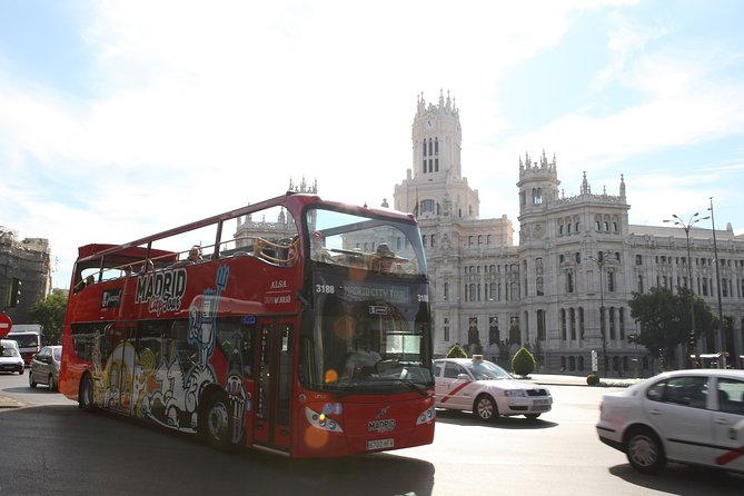 Madrid Panoramic City Bus Tour - Route 2 Green: Bernabéu, Big Avenues, and Modern Madrid