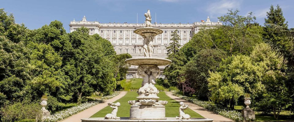 Madrid: Royal Palace Fast-Access Admission Ticket - Your on-site flow: how the visit usually plays out